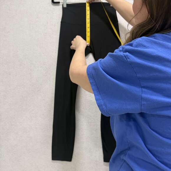 Lululemon Pants Womens 4 Black Align High Rise Yoga Leggings Athletic Gym - Picture 3 of 7